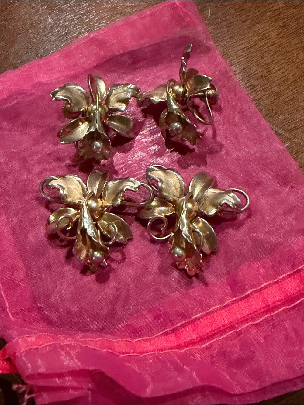 Vintage Matte Gold Tone Orchid Screw-Back Earrings & Crafting Set (4 Pcs Total)